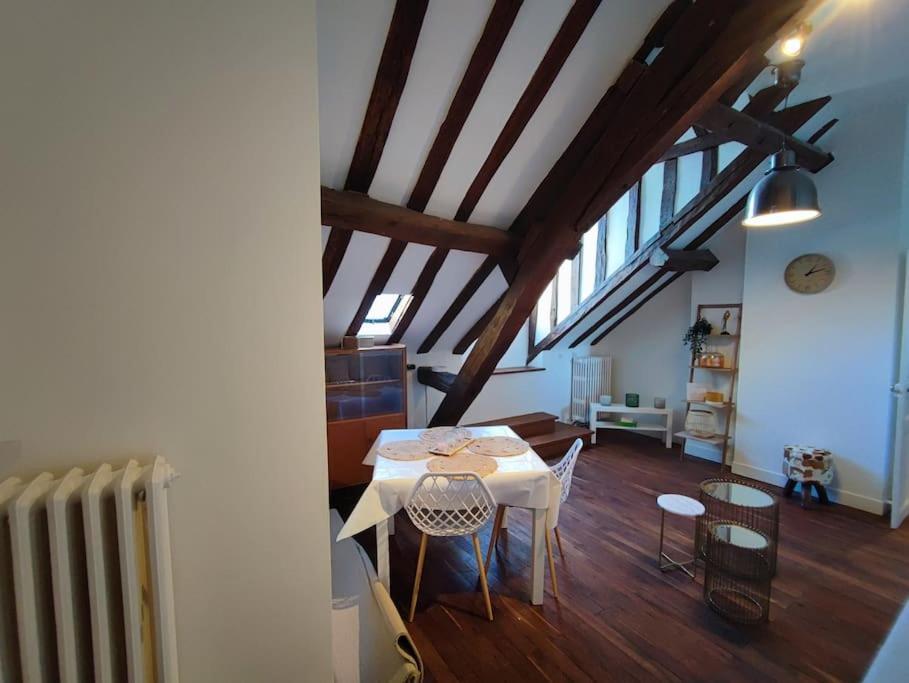 Magnifique Appartement Beaux Arts ตูร์ ภายนอก รูปภาพ